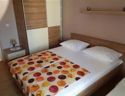 Krevet ili kreveti u jedinici u objektu Apartments with parking space Rogoznica - 21200