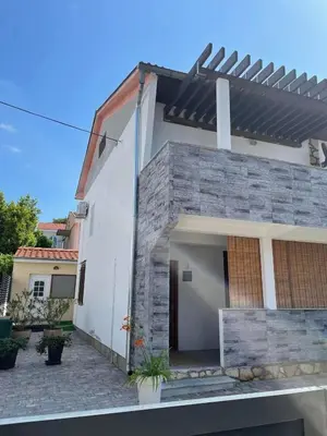 Zgrada u kojoj se nalazi apartman