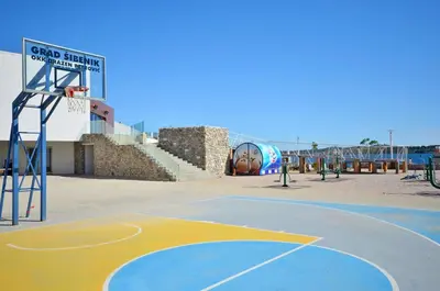 Dječje igralište u objektu Apartment Wolfie