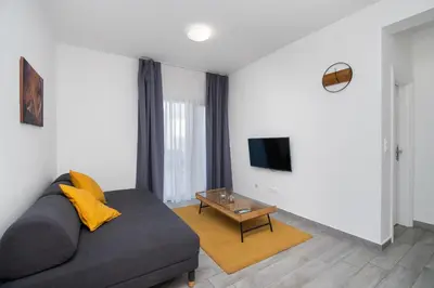 TV i/ili zabavni centar u objektu Apartments Slavica