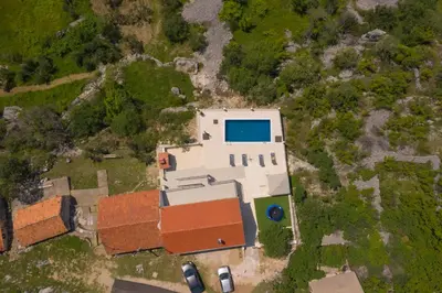 Ptičja perspektiva objekta La casa Gidora
