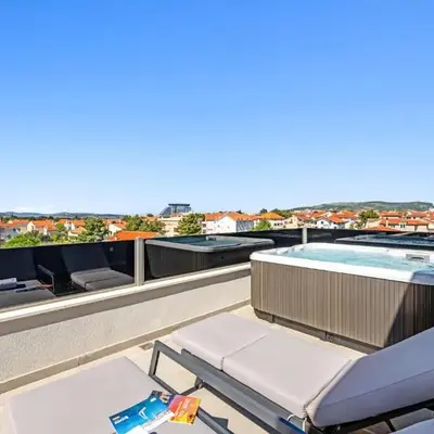 3 Bedroom Amazing Apartment In Vodice