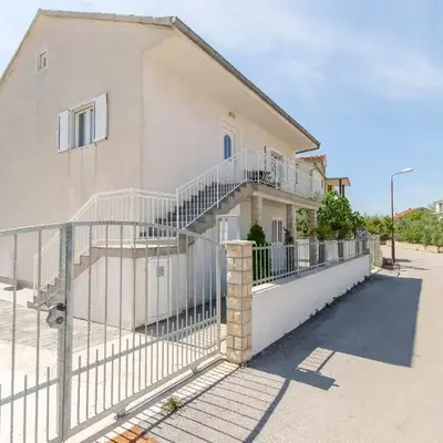 Apartment Oblutak