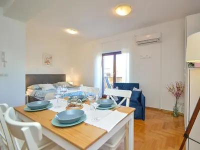 Tlocrt objekta Apartment Bilice by Interhome