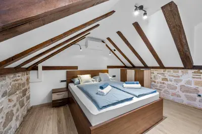 Krevet ili kreveti u jedinici u objektu House AnaDora with pool - Zlarin