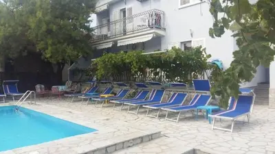 Bazen u objektu Apartment Jerine 3 ili u blizini
