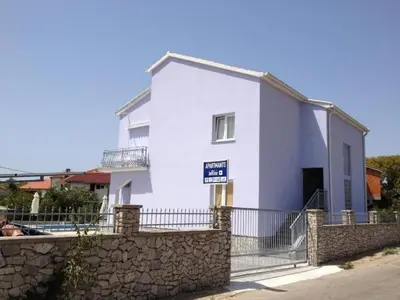 Zgrada u kojoj se nalazi apartman
