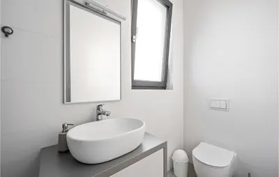 Kupaonica u objektu Stunning Home In Zaboric