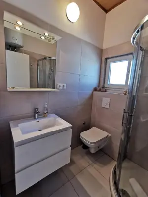 Kupaonica u objektu Apartmani Vana 1