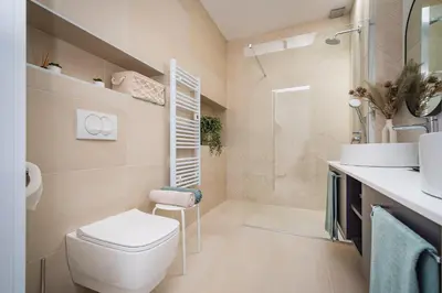 Kupaonica u objektu Villa Kurnatari