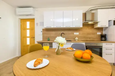 Kuhinja ili čajna kuhinja u objektu Apartman Mila
