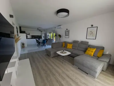 Kuhinja ili čajna kuhinja u objektu Villa Hedera