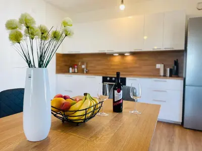 Kuhinja ili čajna kuhinja u objektu Apartment Happy