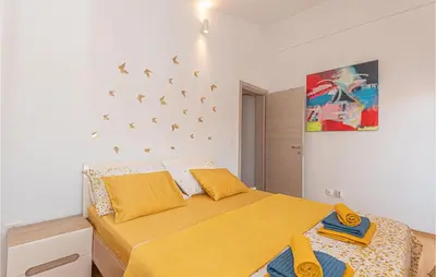 Krevet ili kreveti u jedinici u objektu 2 Bedroom Lovely Apartment In Rogoznica
