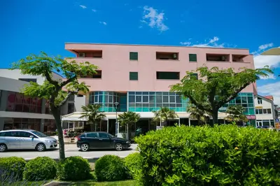 Zgrada u kojoj se nalazi apartman
