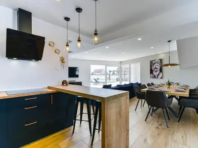 TV i/ili zabavni centar u objektu Villa Violet by Interhome