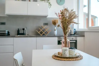 Kuhinja ili čajna kuhinja u objektu ABI Attic Apartment