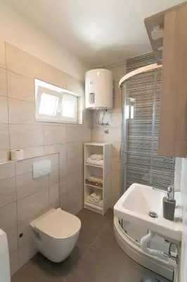Kupaonica u objektu Pave&Ema apartman