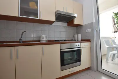 Kuhinja ili čajna kuhinja u objektu Apartments Zorana