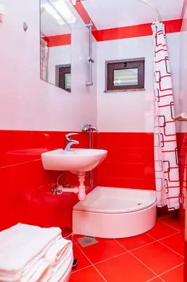 Kupaonica u objektu Apartments Mikulić