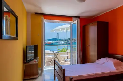 TV i/ili zabavni centar u objektu Apartments Mikulić
