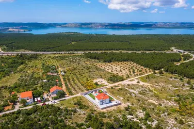 Priroda u blizini vila