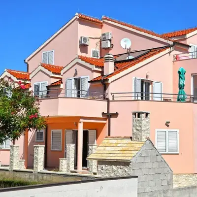 Villa Flipa Apartment Ema