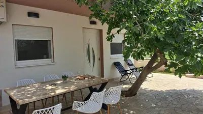Vrt u objektu Apartman za odmor Peace