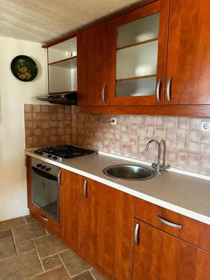 Kuhinja ili čajna kuhinja u objektu House Riva