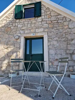 Zgrada u kojoj se nalazi apartman