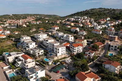 Pogled na planine ili pogled na planine iz apartmana