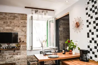 TV i/ili zabavni centar u objektu Apartman Bella,ŠIBENIK,Croatia