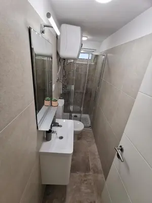Kupaonica u objektu Apartmani Vana