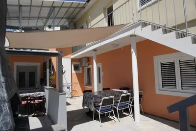 Balkon ili terasa u objektu Apartmani Skledar