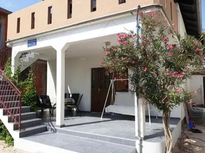 Zgrada u kojoj se nalazi apartman