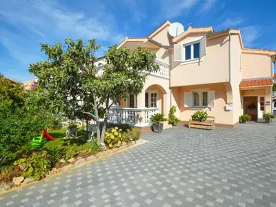 Zgrada u kojoj se nalazi apartman