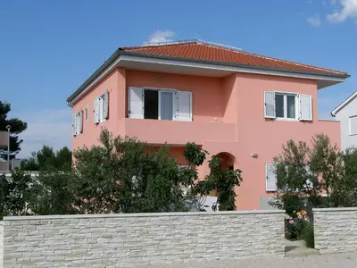 Zgrada u kojoj se nalazi apartman