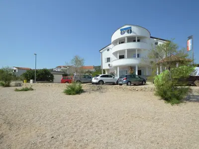 Zgrada u kojoj se nalazi apartman