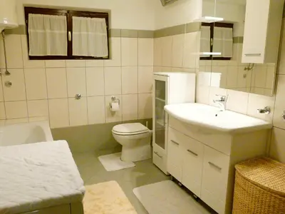 Kupaonica u objektu Apartment Ante-1 by Interhome