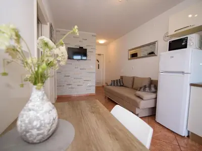 Kuhinja ili čajna kuhinja u objektu Apartment Marina-1 by Interhome
