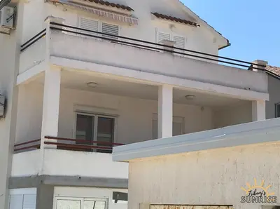 Zgrada u kojoj se nalazi apartman