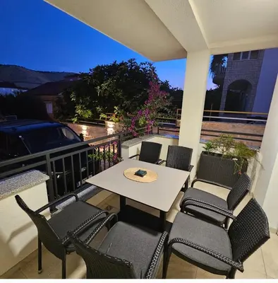Balkon ili terasa u objektu Apartmani Datea