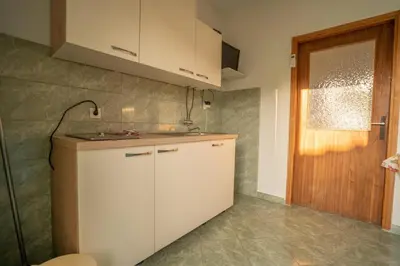 Kuhinja ili čajna kuhinja u objektu Apartmani Tratinčica