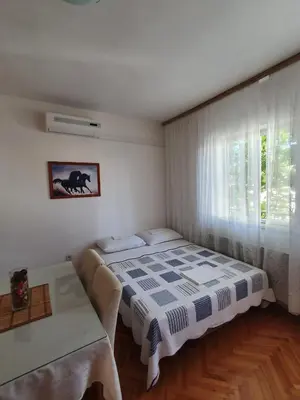 Krevet ili kreveti u jedinici u objektu Apartment in Brodarica with balcony, air conditioning, WiFi 5185-2