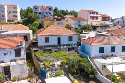 Zgrada u kojoj se nalazi apartman