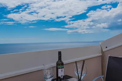 Pogled na more ili pogled na more iz apartmana