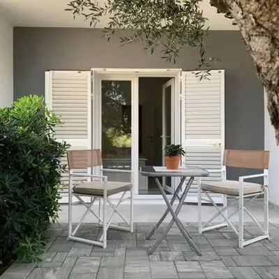Olive Garden Studio