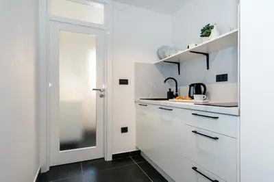 Kuhinja ili čajna kuhinja u objektu CITY BREAK Studio apartments