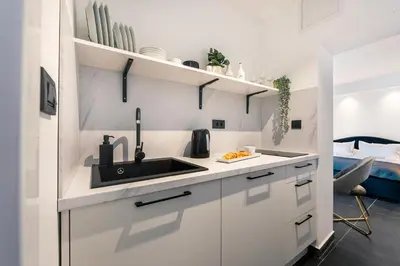 Kuhinja ili čajna kuhinja u objektu CITY BREAK Studio apartments