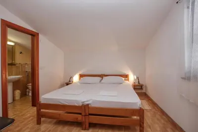 Krevet ili kreveti u jedinici u objektu Apartments with parking space Vodice - 21593